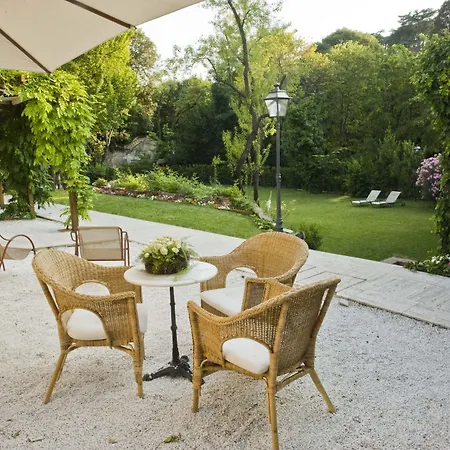 Bed and breakfast Magnolia Relais Roma