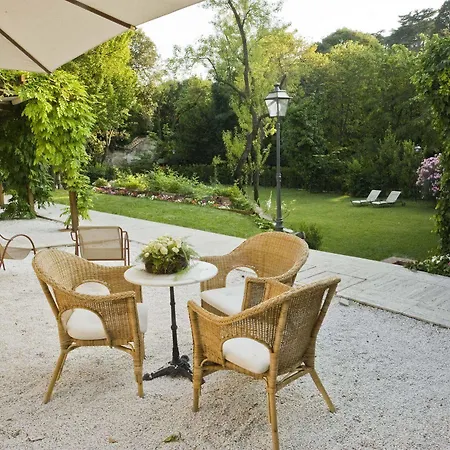 Magnolia Relais Rome