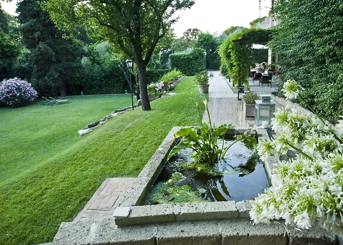 Magnolia Relais 4* Rome